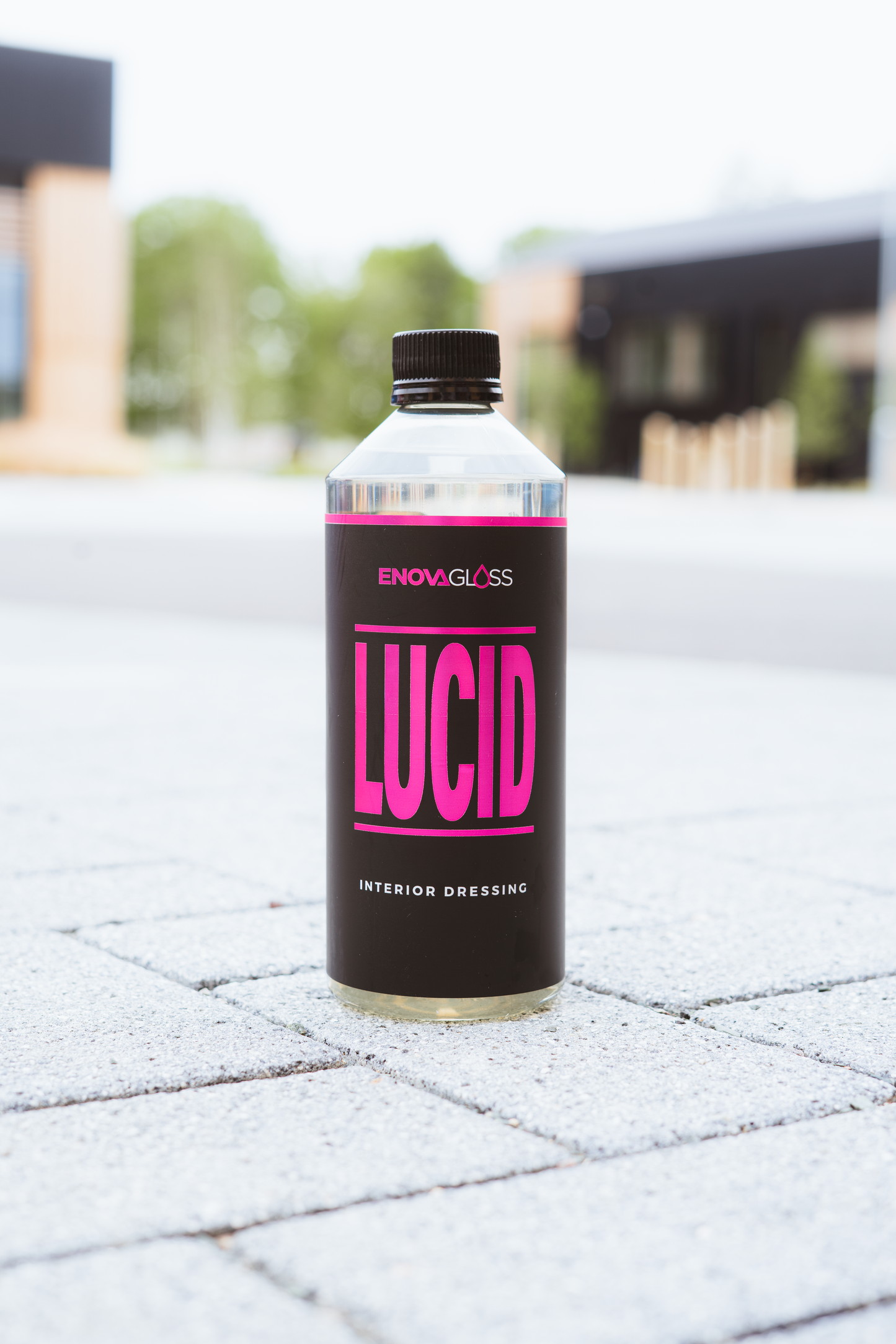 Lucid - Interior Dressing