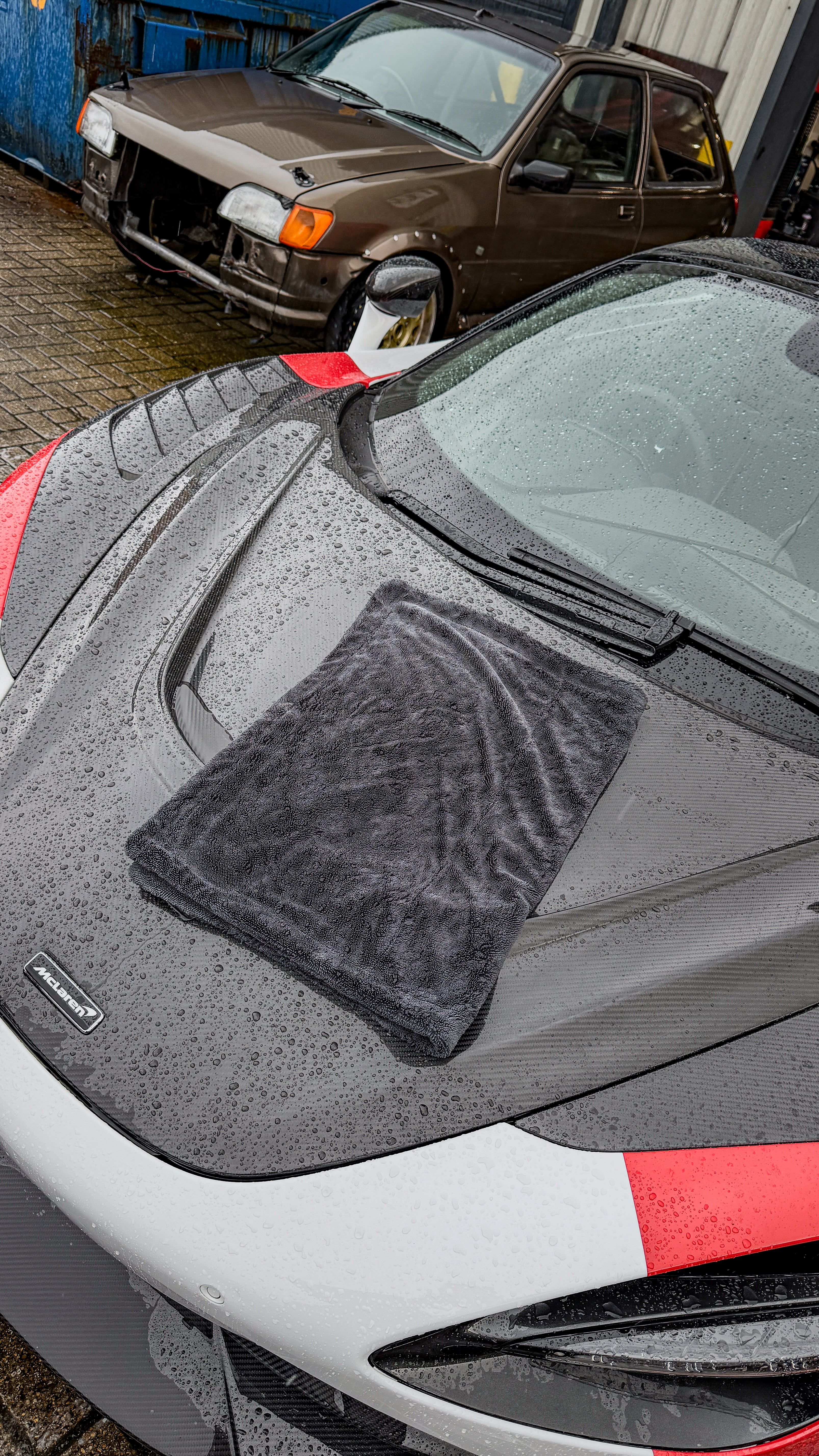 Large 1300gsm Drying Towel - 60x90cm