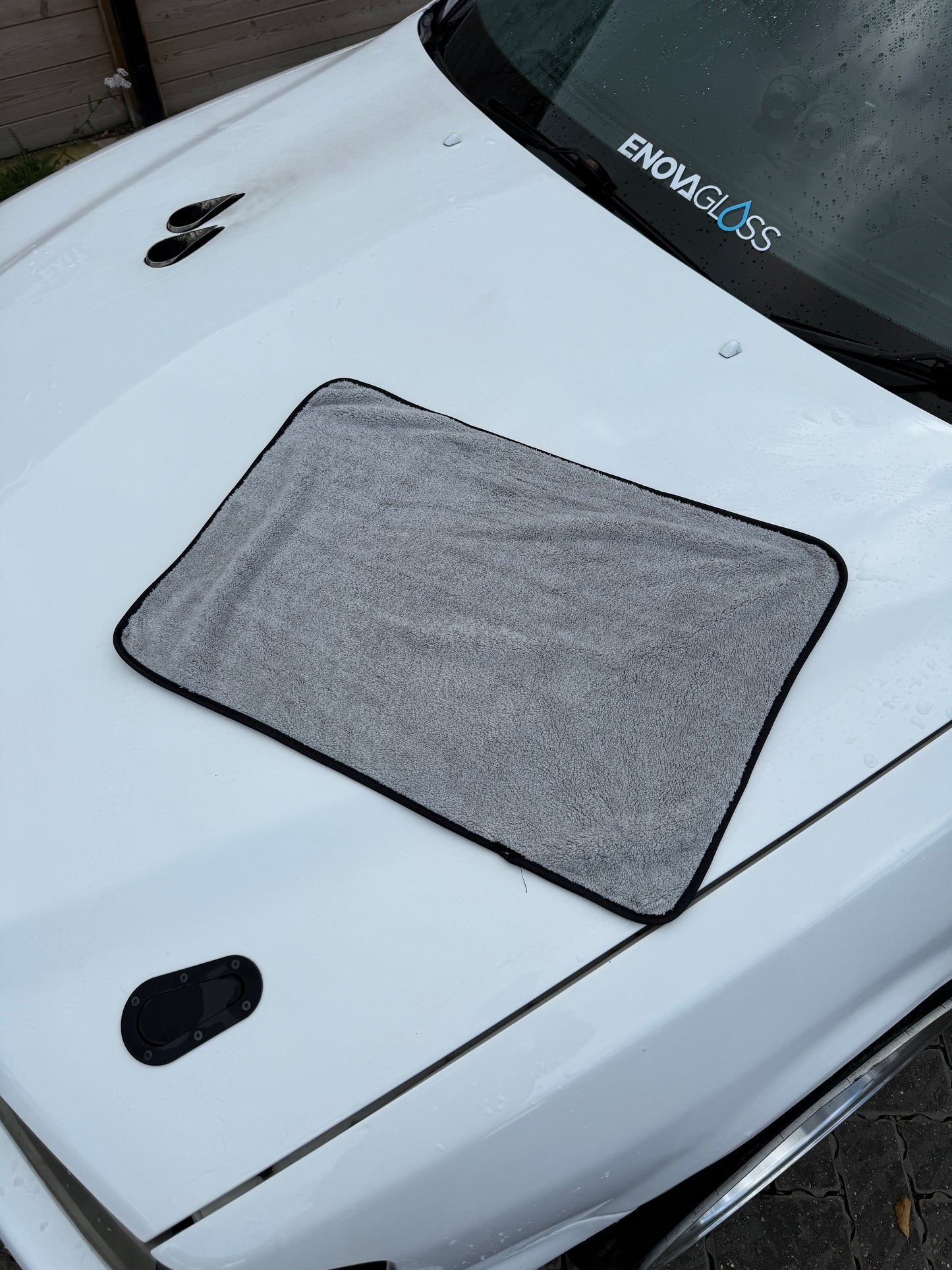 Medium Drying Towel 60x40cm