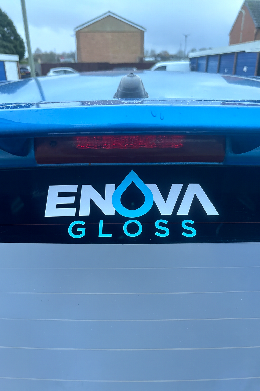 EnovaGloss Medium White & Blue Sticker