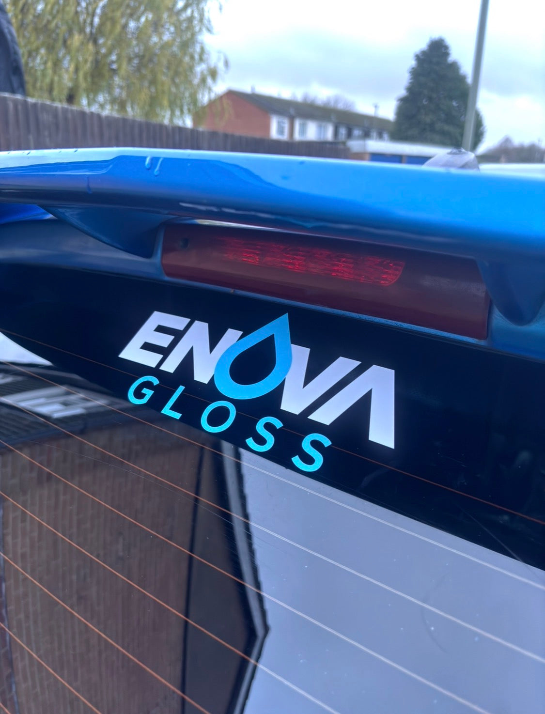 EnovaGloss Medium White & Blue Sticker